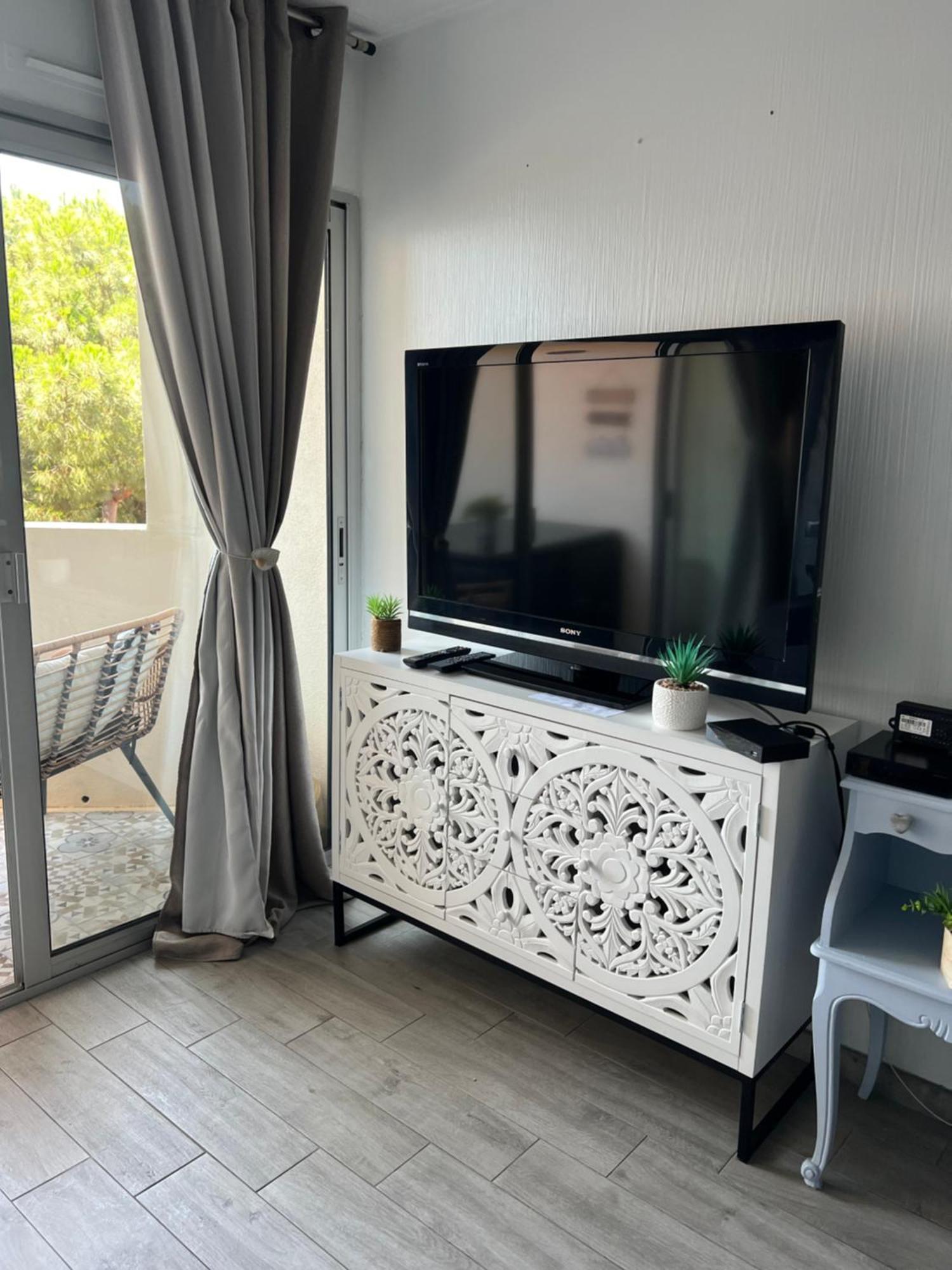 Joli 2 Pieces Aux Pieds Des Plages Канны Экстерьер фото